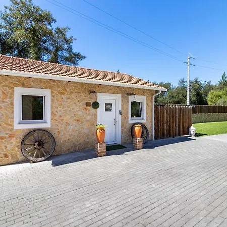 مزرعة للإقامة Rural Natura ليريا